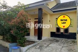 Dijual Rumah 2 Kamar Lokasi Strategis Nyaman dan Strategis di Cilodong Dijual Rumah 2 Kamar Lokasi Strategis Nyaman dan Strategis di Cilodong