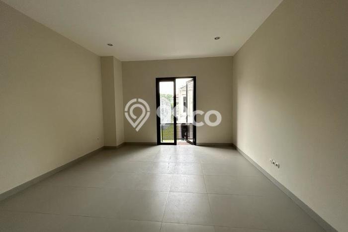 Rumah Modern Cantik 3 Kamar Siap Huni di BSD Rumah Modern Cantik 3 Kamar Siap Huni di BSD