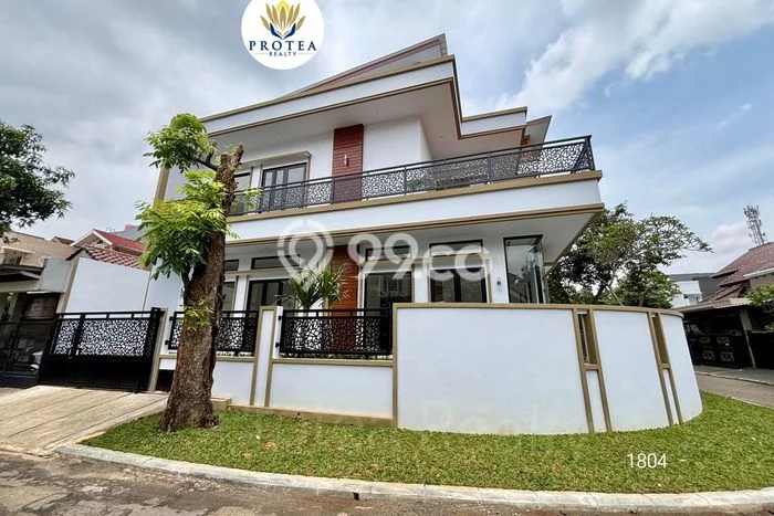 Hunian Mewah LB 330m2 Siap Huni Desain Elegan di BSD Kencana Loka, Tangerang Hunian Mewah LB 330m2 Siap Huni Desain Elegan di BSD Kencana Loka, Tangerang