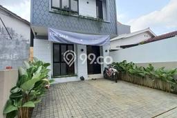 Dijual Hunian Rumah Terawat 3 KT di Graha Raya, Tangerang Selatan Dijual Hunian Rumah Terawat 3 KT di Graha Raya, Tangerang Selatan