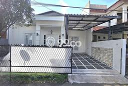 Rumah Modern 3 KT di Sektor 3A-Bintaro Jakarta Selatan Semi Furnished Rumah Modern 3 KT di Sektor 3A-Bintaro Jakarta Selatan Semi Furnished