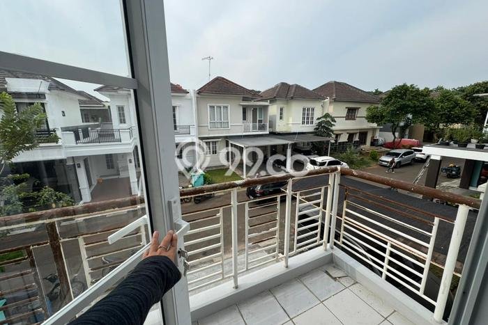 BEST DEAL! Rumah di Cileungsi, 2 KM, Akses Mudah Pusat Kota, LT 128m² Bangunan 110m² BEST DEAL! Rumah di Cileungsi, 2 KM, Akses Mudah Pusat Kota, LT 128m² Bangunan 110m²