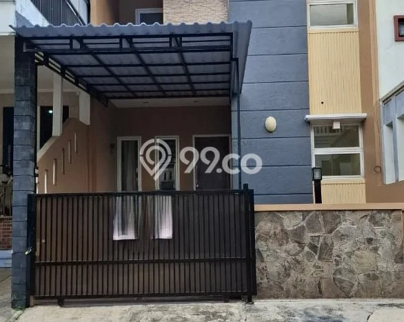 Rumah Kontrakan Jakarta Timur LT 90m2 LB 160m2 Area Cibubur Rumah Kontrakan Jakarta Timur LT 90m2 LB 160m2 Area Cibubur
