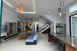 Rumah Mewah LB 385m2 Siap Pakai Desain Elegan di Kota Wisata, Bogor Rumah Mewah LB 385m2 Siap Pakai Desain Elegan di Kota Wisata, Bogor