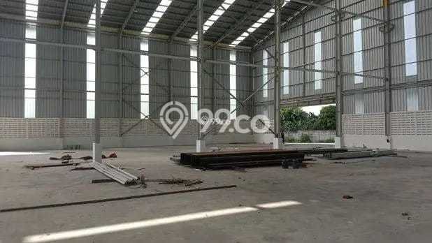Gudang Disewakan Lokasi Sepatan Tangerang Harga Spesial! Gudang Disewakan Lokasi Sepatan Tangerang Harga Spesial!