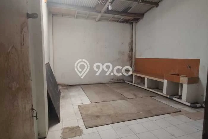 FOR RENT! Ruko di Taman Royal Cocok untuk Bisnis 100m2 FOR RENT! Ruko di Taman Royal Cocok untuk Bisnis 100m2