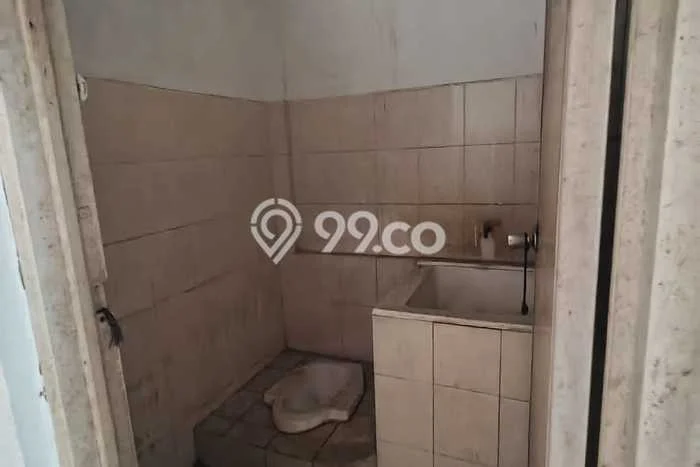 FOR RENT! Ruko di Taman Royal Cocok untuk Bisnis 100m2 FOR RENT! Ruko di Taman Royal Cocok untuk Bisnis 100m2