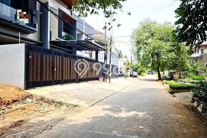 Kavling Tanah untuk Dijual di Meruya, Jakarta Barat, Luas 250m2 Kavling Tanah untuk Dijual di Meruya, Jakarta Barat, Luas 250m2