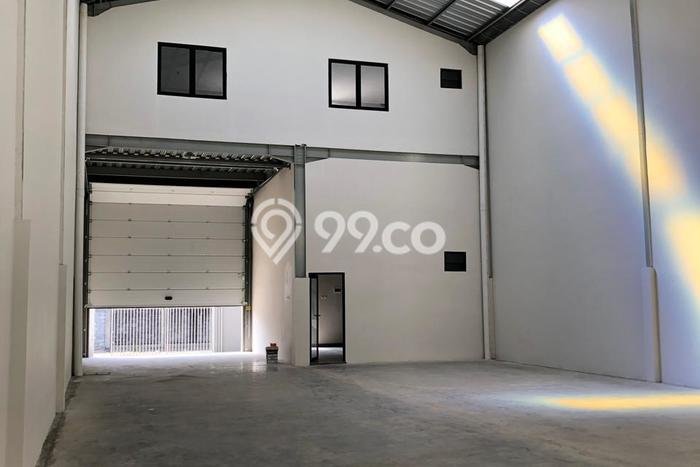 Disewakan Gudang di Kawasan Ramai Daan Mogot Luas 270m2 Disewakan Gudang di Kawasan Ramai Daan Mogot Luas 270m2