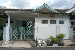 Disewakan! Rumah 3 Kamar Tidur &
2 Kamar Mandi di Sulfat, Malang Disewakan! Rumah 3 Kamar Tidur &
2 Kamar Mandi di Sulfat, Malang