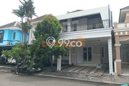 Jual Rumah Modern 5 KT di Kota Wisata, Jakarta Timur Jual Rumah Modern 5 KT di Kota Wisata, Jakarta Timur
