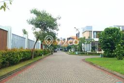 Tanah Lokasi Strategis di Kota Wisata, Luas 124m2m², Akses ke Fasilitas, Lingkungan Nyaman Tanah Lokasi Strategis di Kota Wisata, Luas 124m2m², Akses ke Fasilitas, Lingkungan Nyaman
