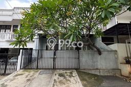 Rumah Luxury Modern Tanpa Renovasi di Pulomas Jakarta Timur Rumah Luxury Modern Tanpa Renovasi di Pulomas Jakarta Timur