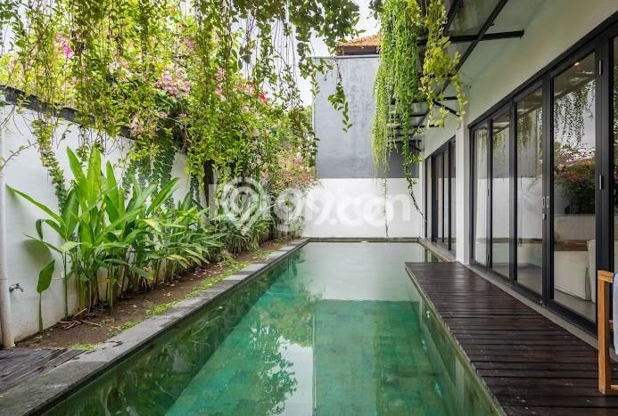 Vila Kawasan , Dimensi 200m2m², Cocok untuk tempat tinggal Anda Vila Kawasan , Dimensi 200m2m², Cocok untuk tempat tinggal Anda