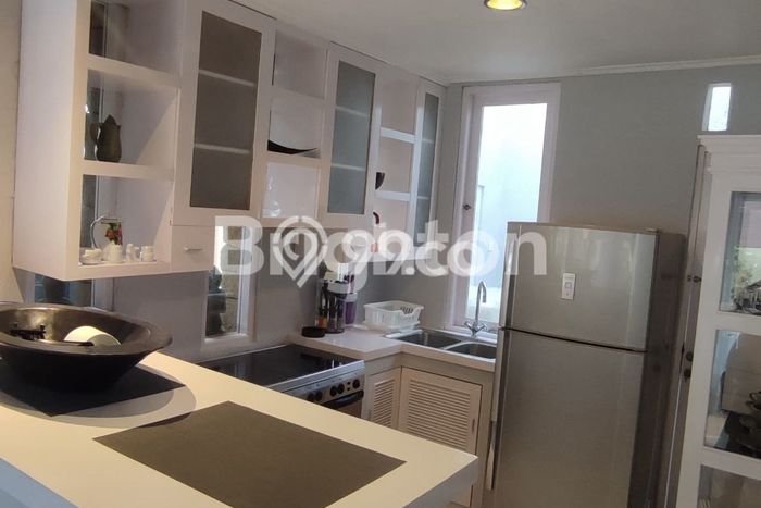 Vila For Rent di , Luas 250m2m², Kawasan Asri Vila For Rent di , Luas 250m2m², Kawasan Asri