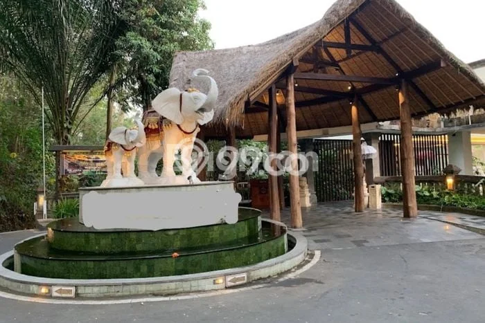 LOKASI SUPER STRATEGIS! Hotel di Tegallalang, Luas 10000m2m², Kawasan Komersial LOKASI SUPER STRATEGIS! Hotel di Tegallalang, Luas 10000m2m², Kawasan Komersial