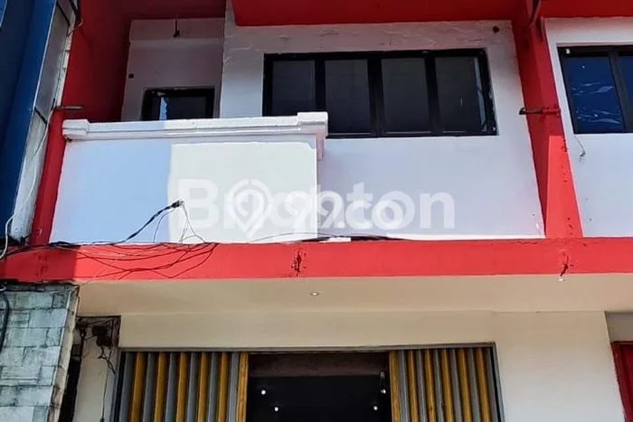 Disewakan Ruko komersial di Kuta luas bangunan 400m2 Disewakan Ruko komersial di Kuta luas bangunan 400m2