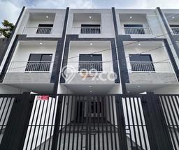 Hunian Mewah LB 183m2 Siap Pakai Desain Elegan di Tanjung Duren, Jakarta Barat Hunian Mewah LB 183m2 Siap Pakai Desain Elegan di Tanjung Duren, Jakarta Barat
