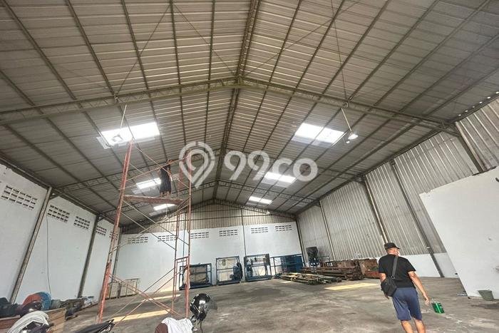 Unit Gudang disewakan di Cipondoh Tangerang dengan LT 800m2 / LB 600m2 Unit Gudang disewakan di Cipondoh Tangerang dengan LT 800m2 / LB 600m2