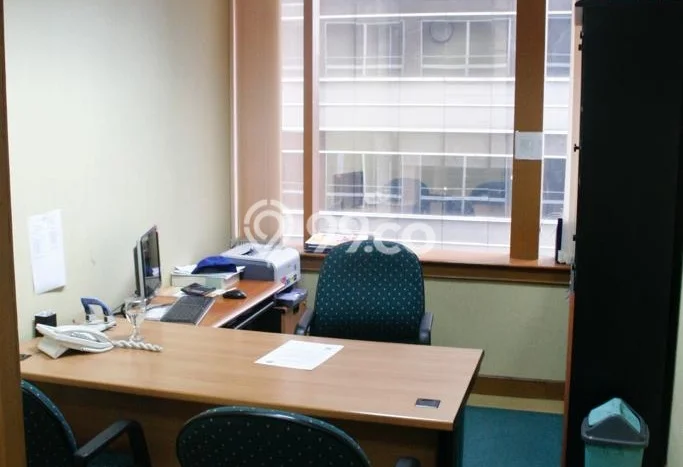 Disewakan Kantor di Kawasan Ramai Sudirman Luas 250m2 Disewakan Kantor di Kawasan Ramai Sudirman Luas 250m2