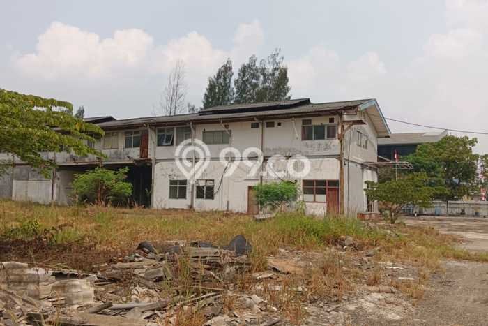 Lahan Strategis di Cakung Dijual dengan Luas 24100m2 Lahan Strategis di Cakung Dijual dengan Luas 24100m2