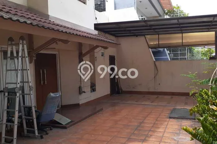 Disewakan! Rumah 3 Kamar Tidur &
3 Kamar Mandi di Jelambar, Jakarta Barat Disewakan! Rumah 3 Kamar Tidur &
3 Kamar Mandi di Jelambar, Jakarta Barat