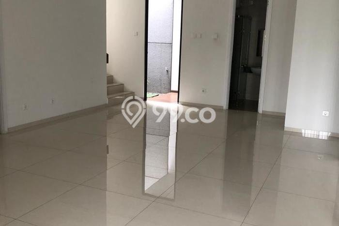 Disewakan Rumah Murah di Bintaro Tangerang Selatan dengan 4 KT Disewakan Rumah Murah di Bintaro Tangerang Selatan dengan 4 KT
