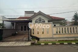 Rumah Nyaman 3 KT di Serpong Villa Melati Mas, Tangerang Selatan - LT 236m² Rumah Nyaman 3 KT di Serpong Villa Melati Mas, Tangerang Selatan - LT 236m²