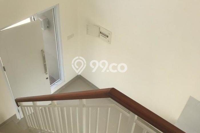 Rumah Modern 2 KT di Gading Serpong Tangerang Unfurnished Rumah Modern 2 KT di Gading Serpong Tangerang Unfurnished