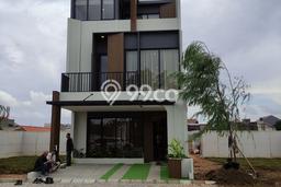 Rumah Luas Asri 4 KT Siap Huni di Green Lake City Jakarta Barat Rumah Luas Asri 4 KT Siap Huni di Green Lake City Jakarta Barat