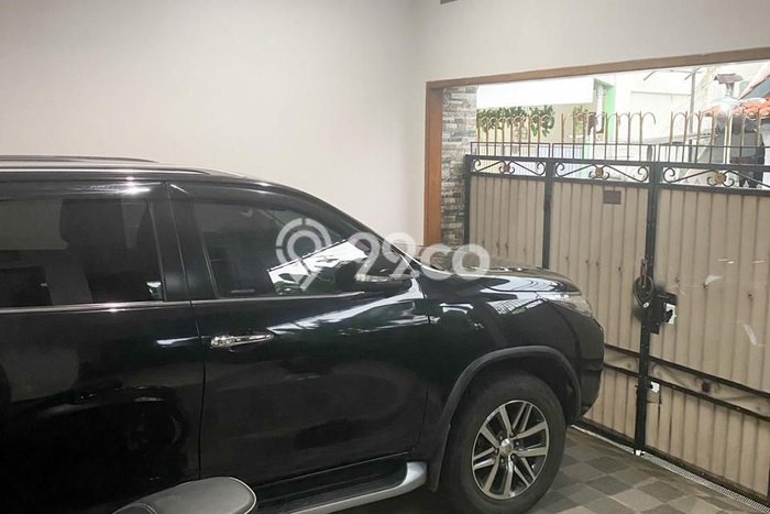 Ready to Use! Premium House LT 150m2 Desain Elegan di Cengkareng Barat Ready to Use! Premium House LT 150m2 Desain Elegan di Cengkareng Barat