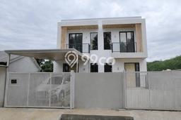For Sale Rumah 3 Kamar Lokasi Strategis Nyaman dan Strategis di BSD For Sale Rumah 3 Kamar Lokasi Strategis Nyaman dan Strategis di BSD