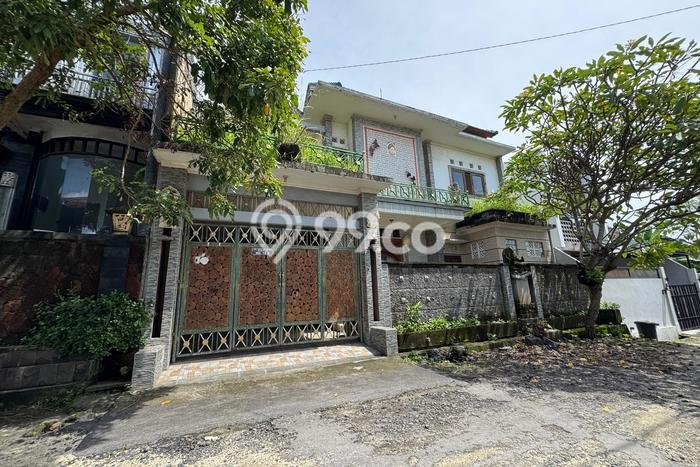 Jual Rumah Strategis Bagus Punya 5 KT di Denpasar Timur Denpasar SHM Jual Rumah Strategis Bagus Punya 5 KT di Denpasar Timur Denpasar SHM