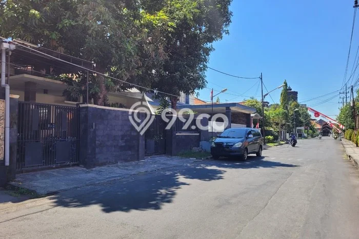 Rumah Modern Cantik 3 KT Bisa Langsung Pindah di Mulyorejo Rumah Modern Cantik 3 KT Bisa Langsung Pindah di Mulyorejo