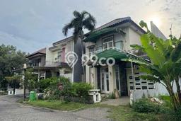 Jual Rumah Bagus Siap Huni LB 400m2 di Wiyung, Surabaya Jual Rumah Bagus Siap Huni LB 400m2 di Wiyung, Surabaya