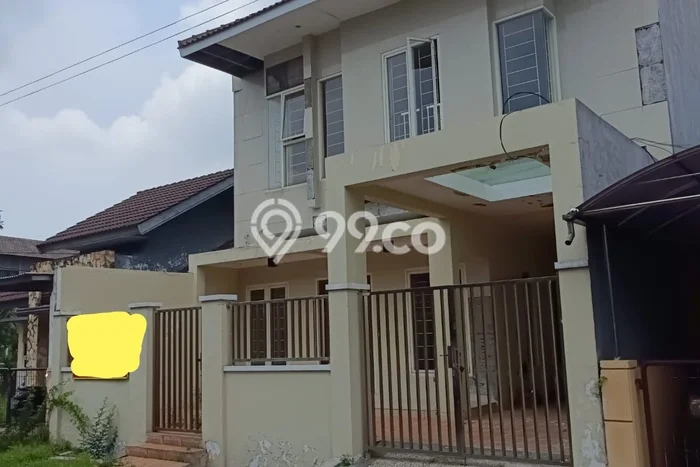 Rumah Strategis Modern Lb 200m2 di Gedangan, Sidoarjo Rumah Strategis Modern Lb 200m2 di Gedangan, Sidoarjo