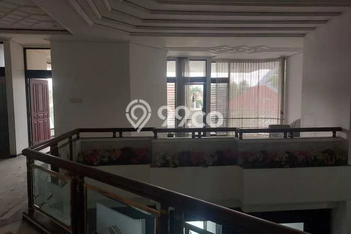 For Sale Rumah Elit Exclusive di Genteng, Surabaya For Sale Rumah Elit Exclusive di Genteng, Surabaya