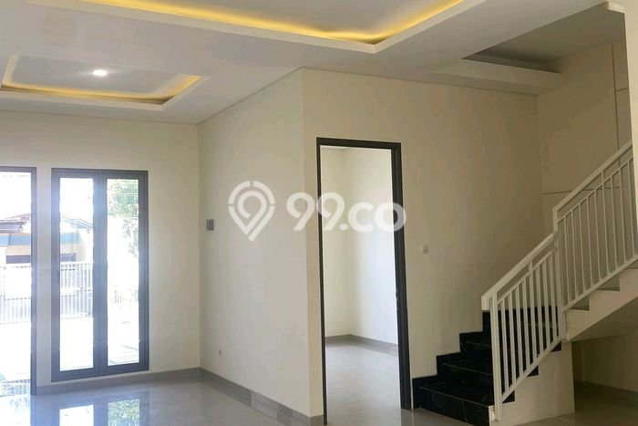 Siap Huni Hunian Elit 4 Kamar di Rungkut Dekat ke Mana Pun Siap Huni Hunian Elit 4 Kamar di Rungkut Dekat ke Mana Pun