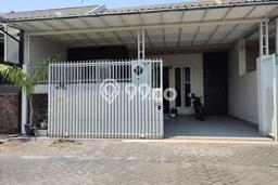 Dijual Rumah Strategis Bagus Punya 2 KT di Wiyung Surabaya SHM Dijual Rumah Strategis Bagus Punya 2 KT di Wiyung Surabaya SHM