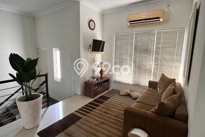Rumah Minimalis 5 KT LT 150m2 di Deltasari Rumah Minimalis 5 KT LT 150m2 di Deltasari