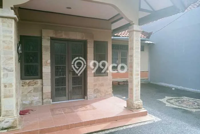 Disewakan! Rumah 3 Kamar Tidur &
4 Kamar Mandi di Taman Griya, Badung Disewakan! Rumah 3 Kamar Tidur &
4 Kamar Mandi di Taman Griya, Badung
