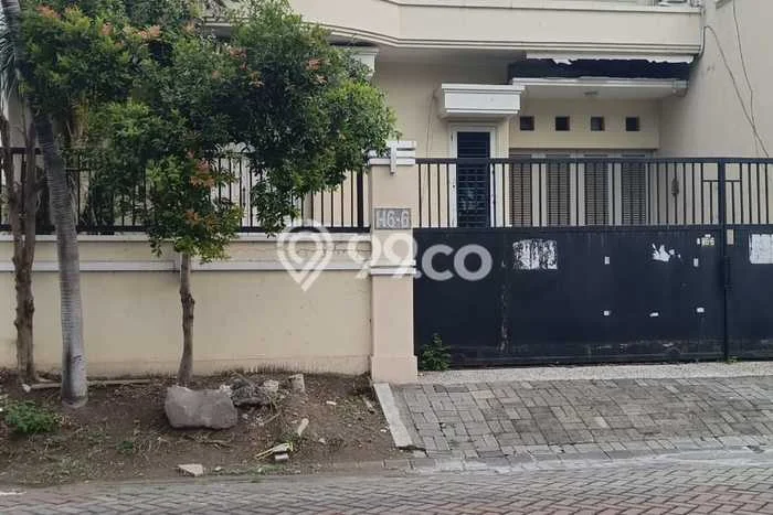 Hunian Mewah LB 300m2 Siap Huni Desain Elegan di Citraland, Surabaya Hunian Mewah LB 300m2 Siap Huni Desain Elegan di Citraland, Surabaya