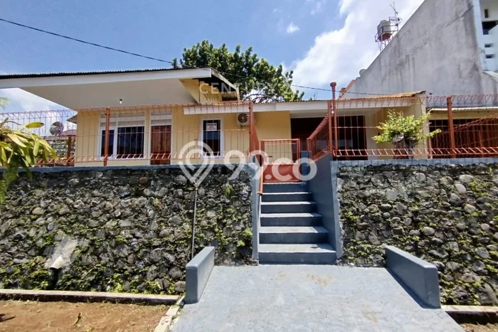 Disewakan Rumah Nyaman di Baranangsiang Bogor Timur Disewakan Rumah Nyaman di Baranangsiang Bogor Timur