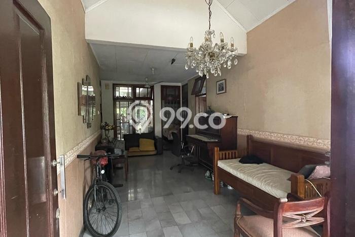 Hunian Cantik Modern Lb 180m2 di Cipondoh, Tangerang Hunian Cantik Modern Lb 180m2 di Cipondoh, Tangerang