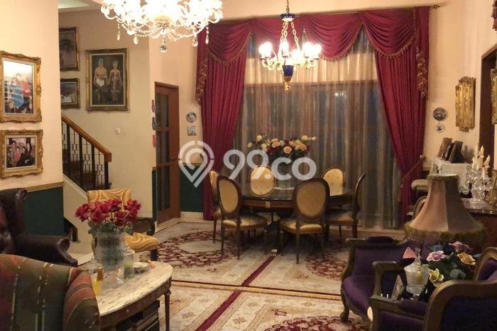 Jual Rumah Luas Elegan Dengan View Eksklusif di Bintaro, Tangerang Selatan Jual Rumah Luas Elegan Dengan View Eksklusif di Bintaro, Tangerang Selatan