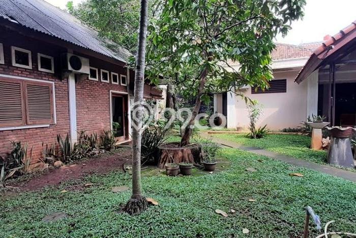 Tanah Kavling untuk Dijual di Kebayoran Lama Jakarta Selatan 1398m2 Tanah Kavling untuk Dijual di Kebayoran Lama Jakarta Selatan 1398m2