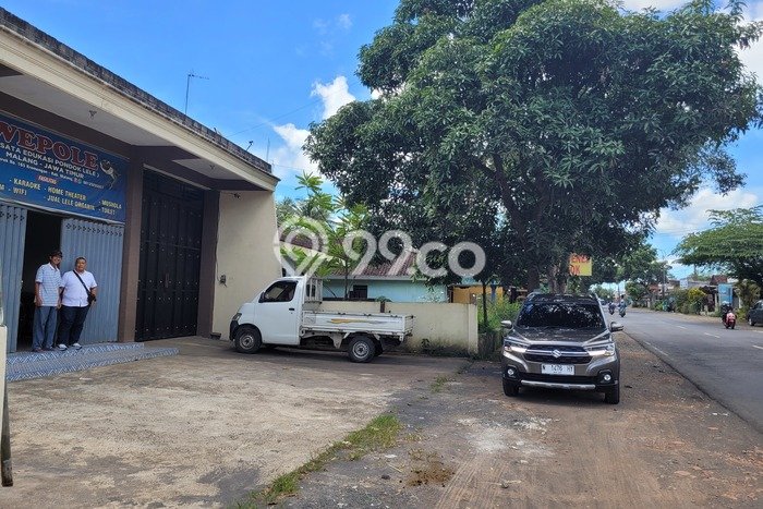 FOR SALE! Ruko di Kromengan Malang, LT 1000m2, LB 300m2 FOR SALE! Ruko di Kromengan Malang, LT 1000m2, LB 300m2