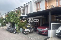 Jual Rumah Strategis Bagus Punya 2 KT di Bojongsoang Bandung - Jual Rumah Strategis Bagus Punya 2 KT di Bojongsoang Bandung -