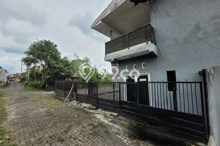 FOR SALE! Gudang di Pakis Malang, LT 2098m2, LB 2098m2 FOR SALE! Gudang di Pakis Malang, LT 2098m2, LB 2098m2