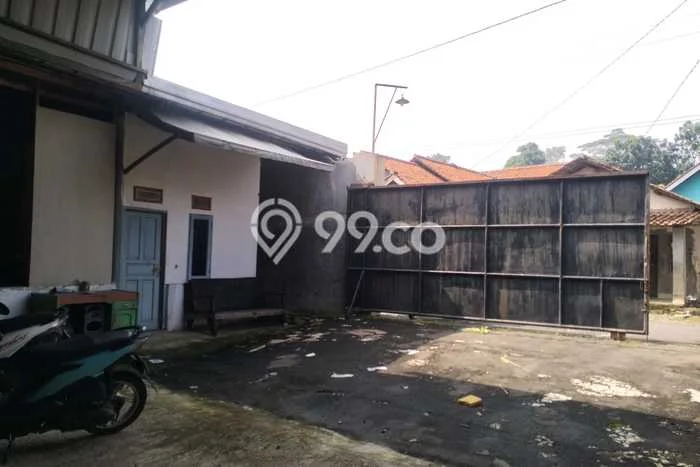 Pabrik Dijual di Depok Cirebon dengan LB 1218m2 Pabrik Dijual di Depok Cirebon dengan LB 1218m2